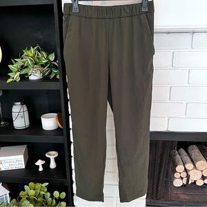 H&M Pants • Size 6